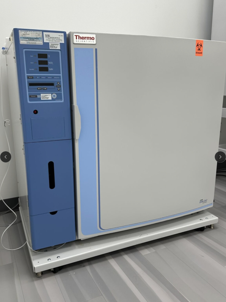 Image of Thermo Scientific Forma Series II 3310 CO2 Incubator